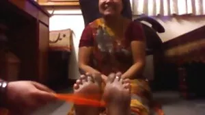 Abang Tiri Angeline xxx video lucah Menghantar Barangan