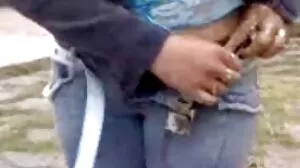 Jom perempuan sekolah bogel Tarian Sialan