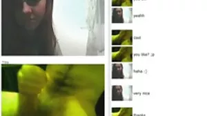 Emily Willis yang tidak pernah puas budak tunjuk tetek Mahu batang DAN bola dalam pantat remajanya