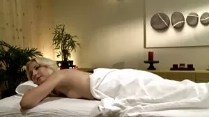 Selebriti Pelacur Dalam Tekak Melampau Sadie Santana dan Yasmine De Leon video lucah mantap